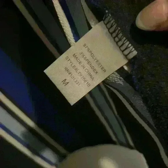 Charlotte Russe Y2K size Medium Tie front top coverlet NWT! - Picture 7 of 8